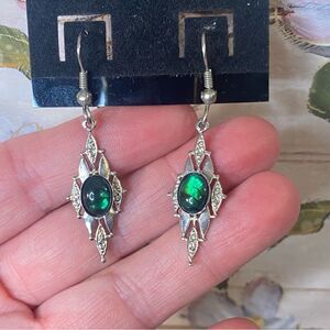 Elegant Silver Green Diamond Shaped Earrings Dangle Style